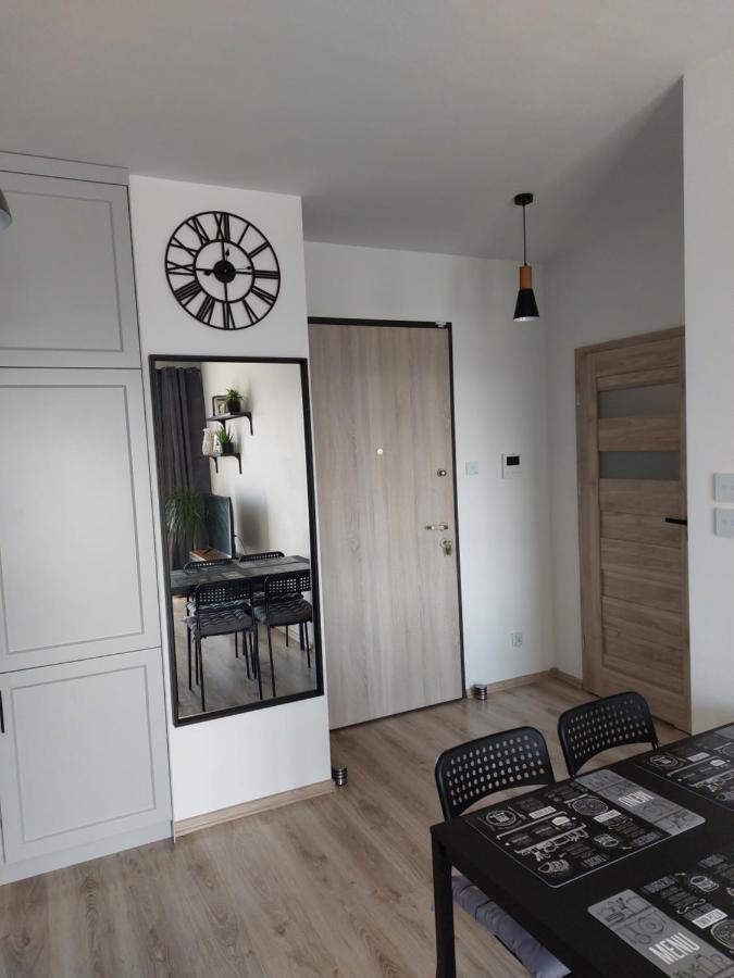 Апартаменты Apartament Przy Stadionie Гданьск Экстерьер фото